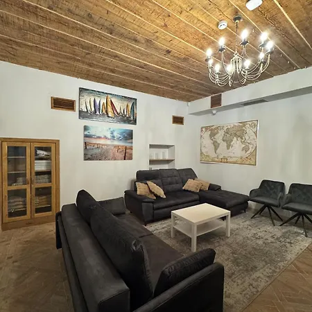 Piano Nobile Old